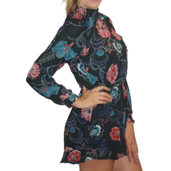 NWT ASTR the Label Eva Romper Dark Green Floral Jumper - Picture 7 of 11